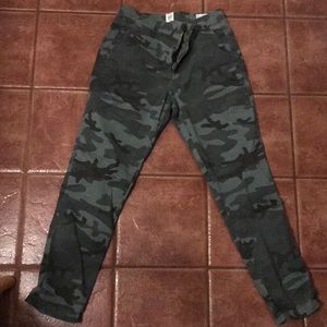 Gap Girlfriend Camo Pants